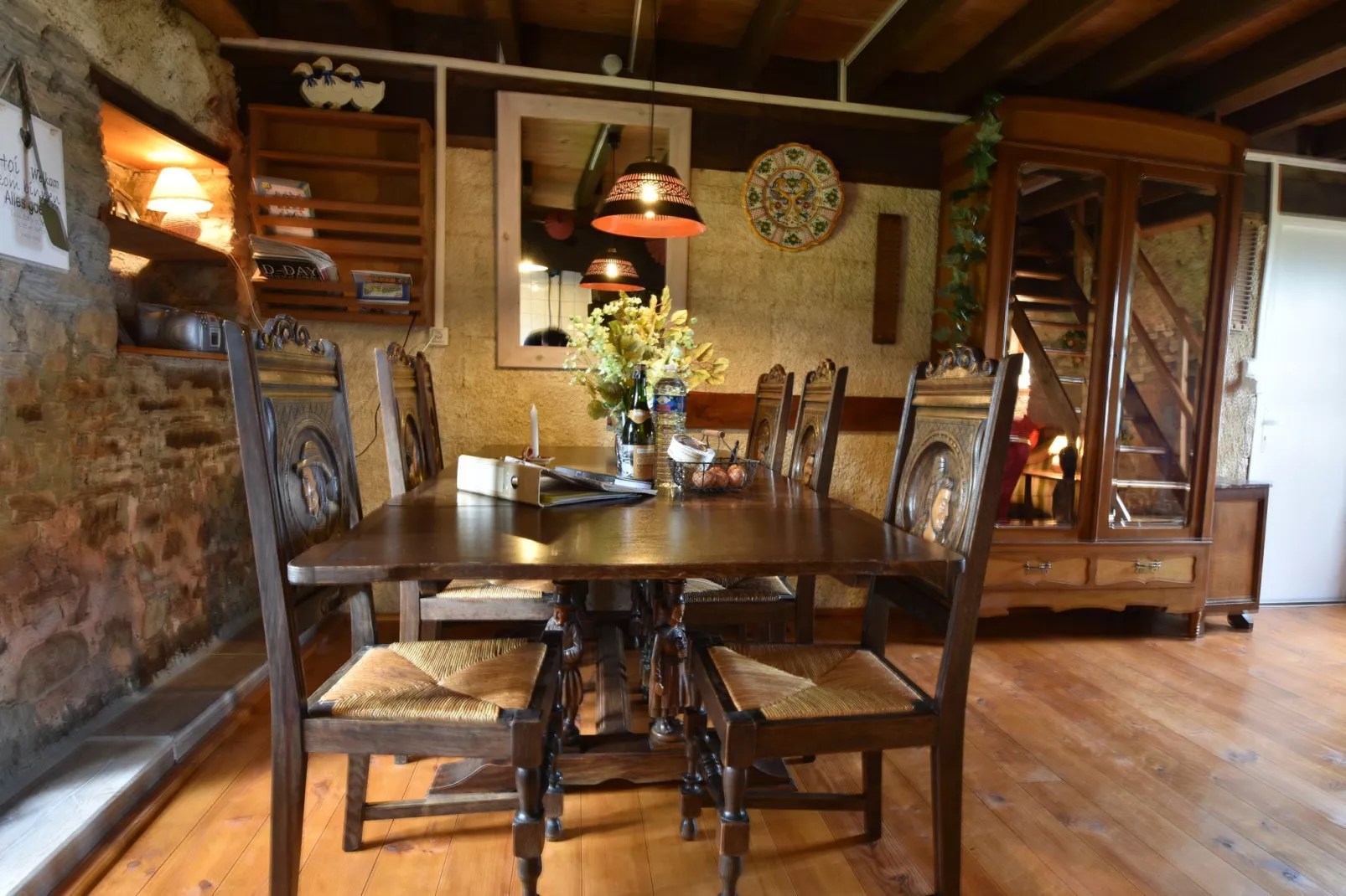 La petite Grenterie-Dining room
