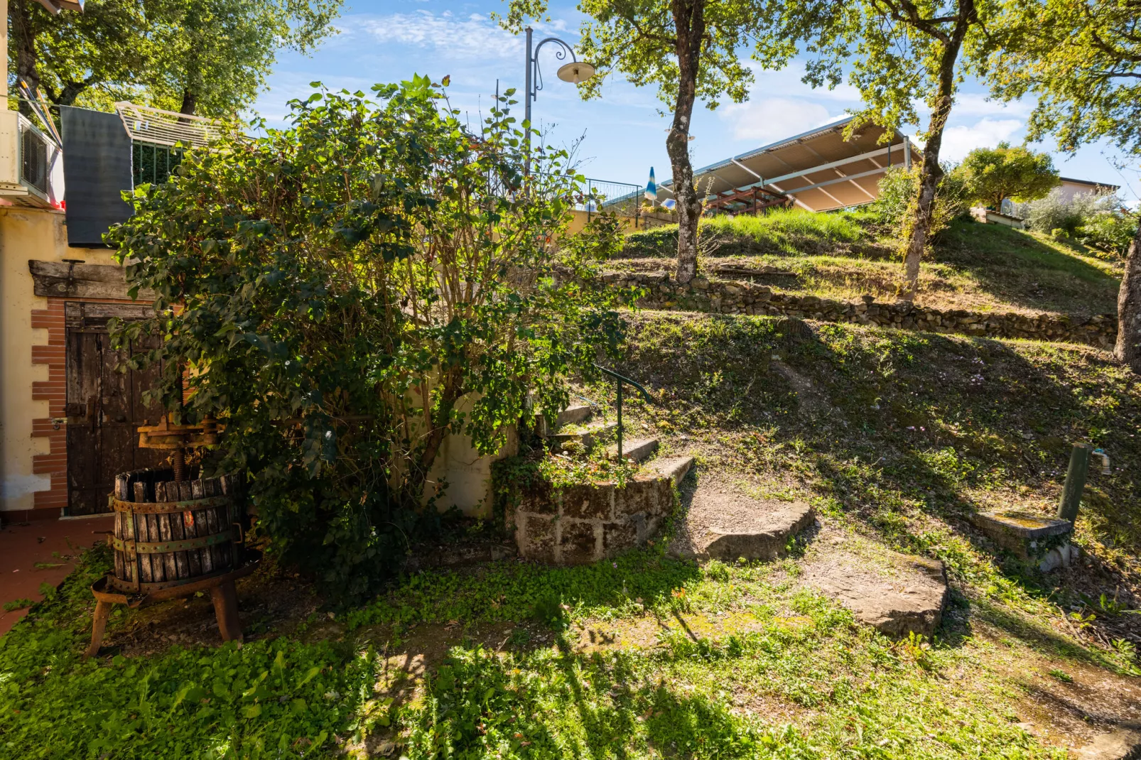 La Rocca Residence-Gardens summer