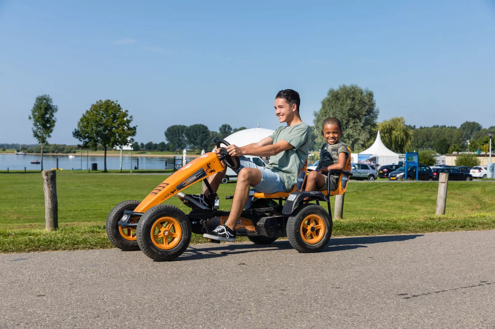 Vakantiepark Eiland van Maurik 6-Park facilities