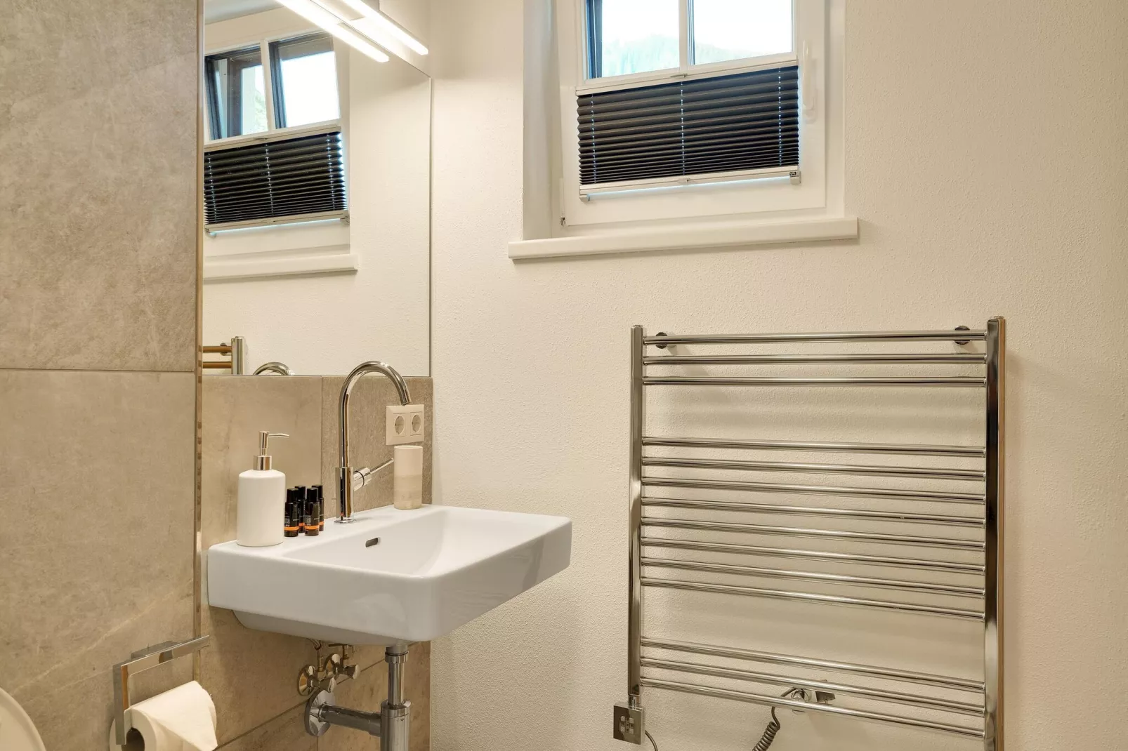 Tauernlodge Krimml 1B-Bathroom