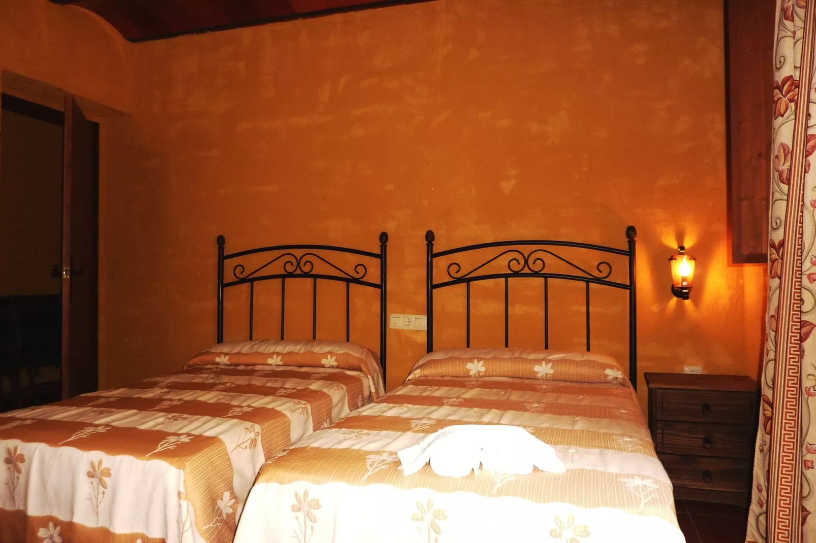 Posada del Silillo-Bedroom