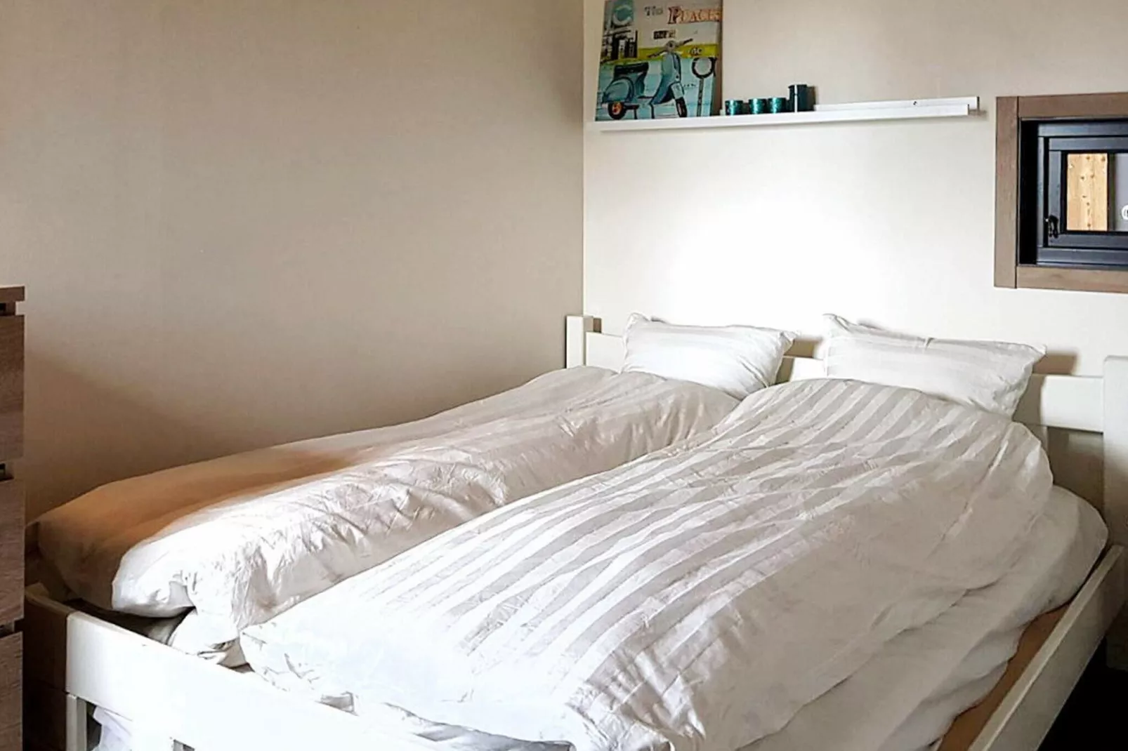 HUS 43357-Indoor