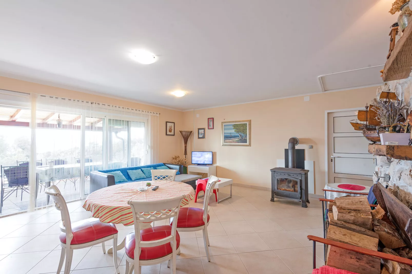 Holiday home Star-Dining room