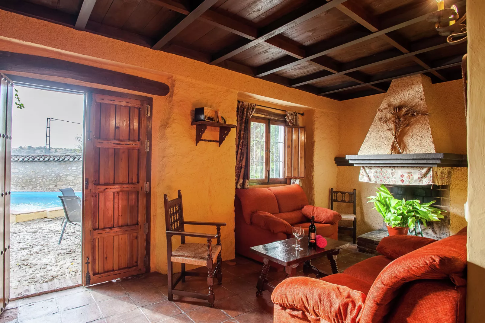 El Molino-Living room