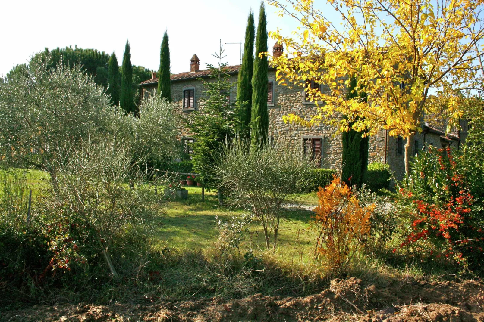 Gli Archi-Gardens summer