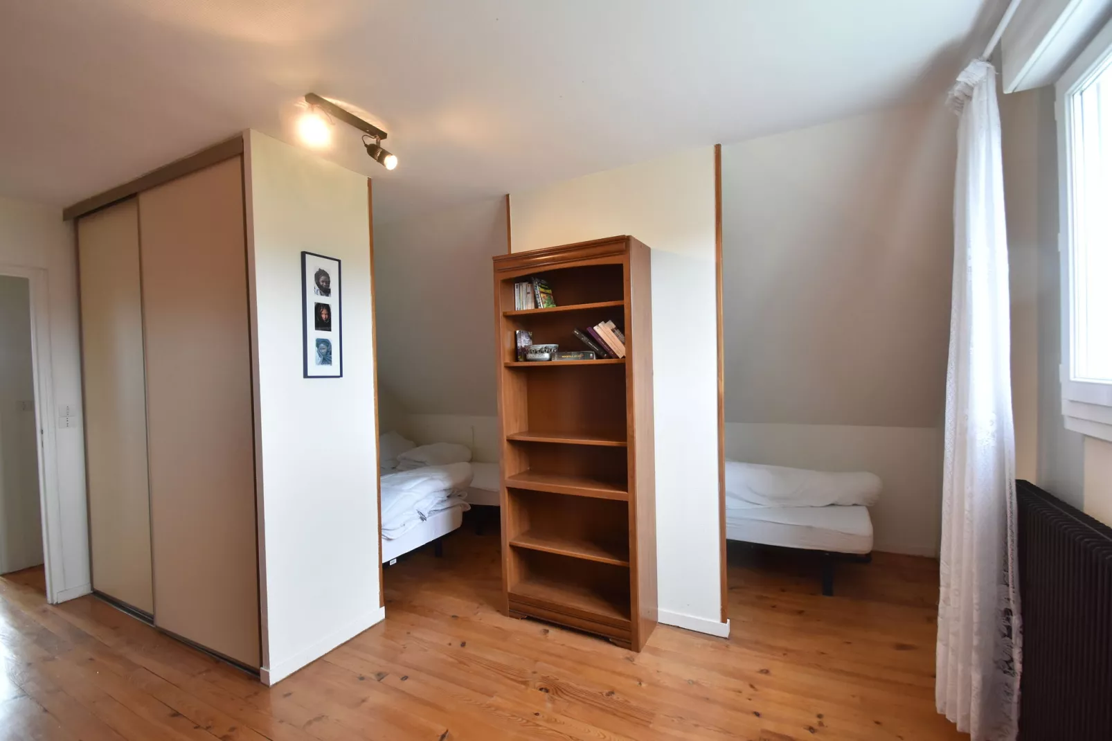 Rayon Vert-Bedroom