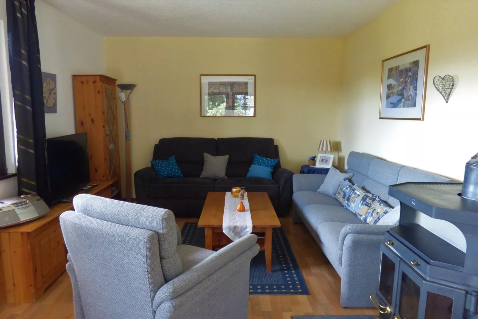 Kellerwaldblick-Living room