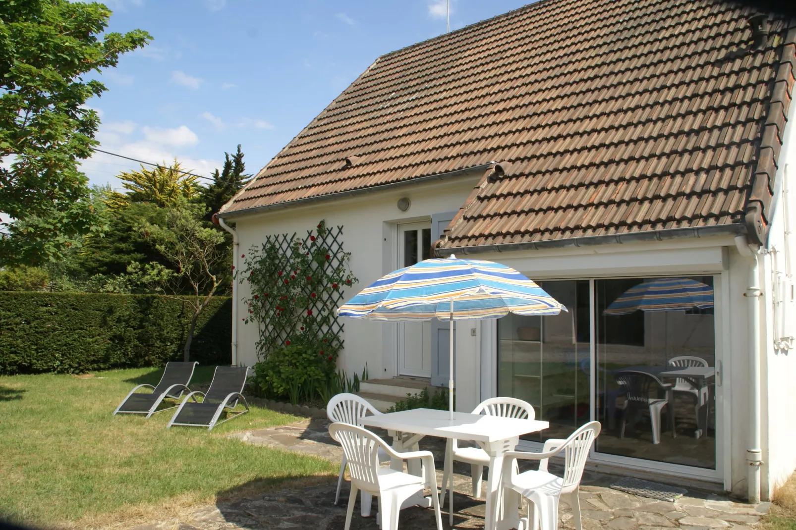 Rayon Vert-Terrace balcony