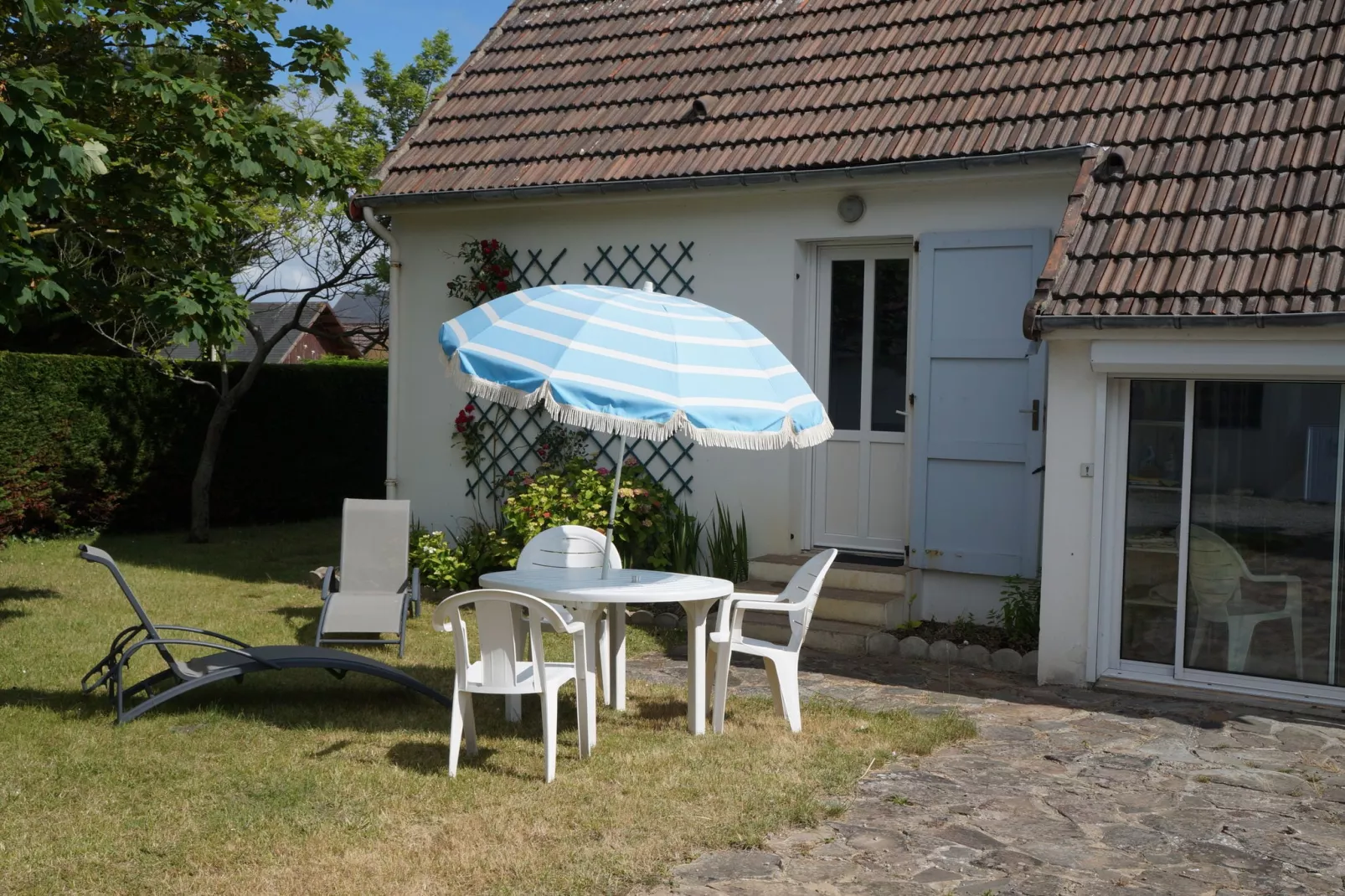 Rayon Vert-Terrace balcony