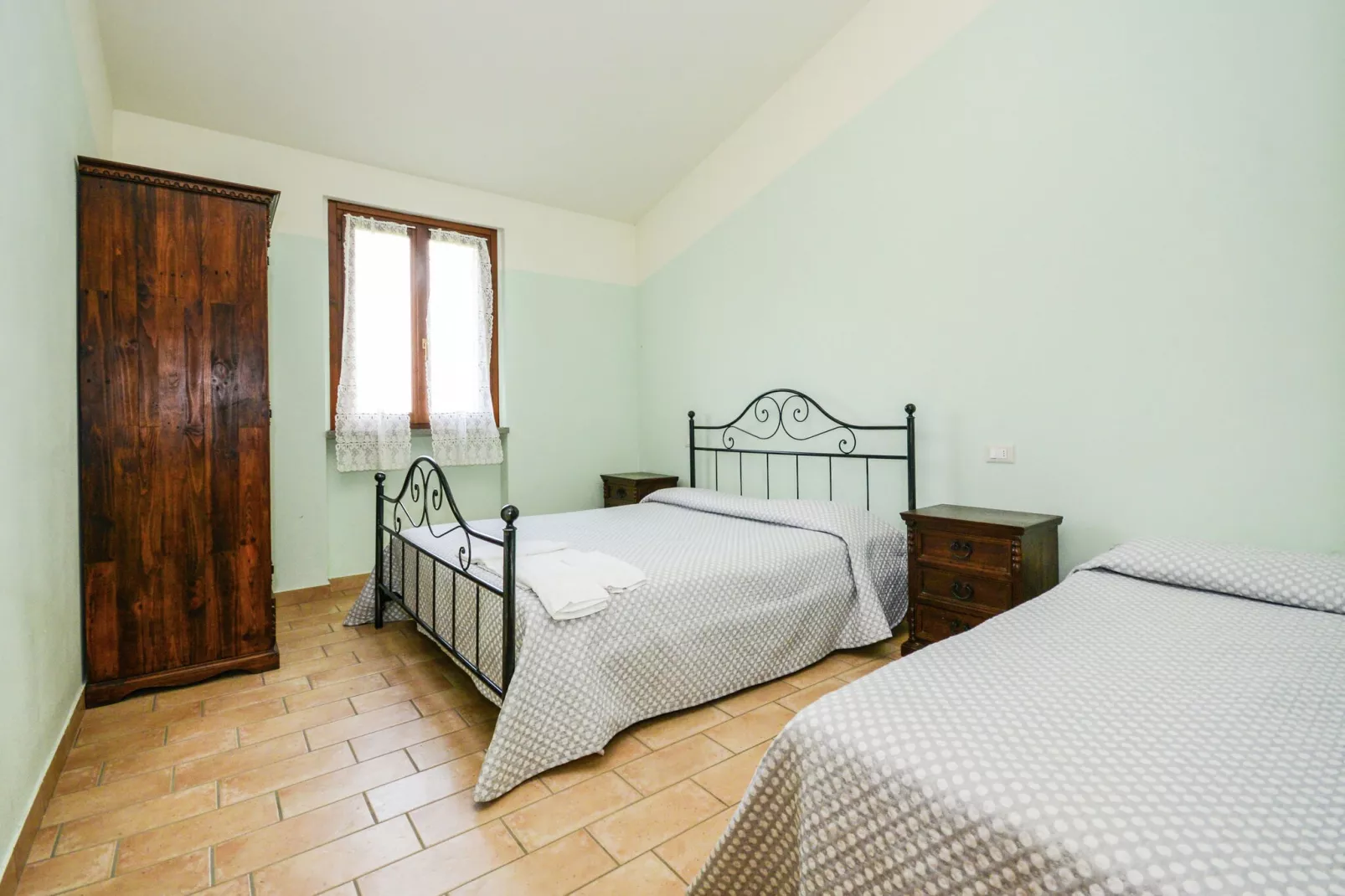 Casa Ginepro-Bedroom