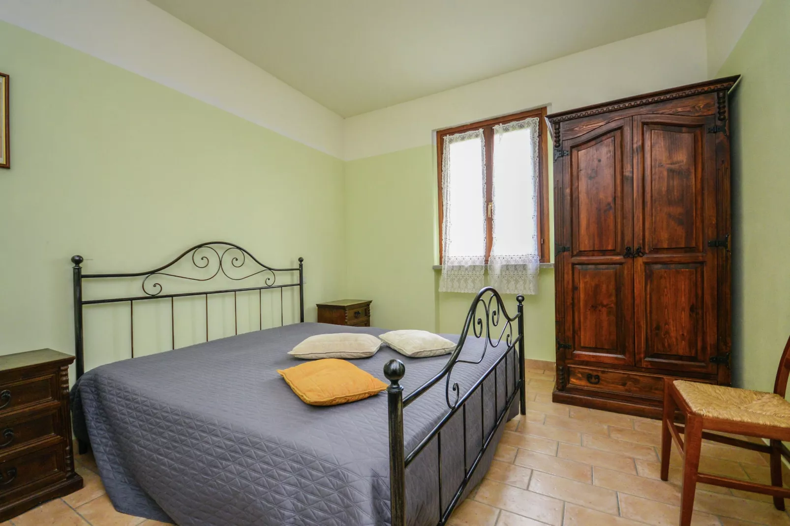 Casa Ginepro-Bedroom