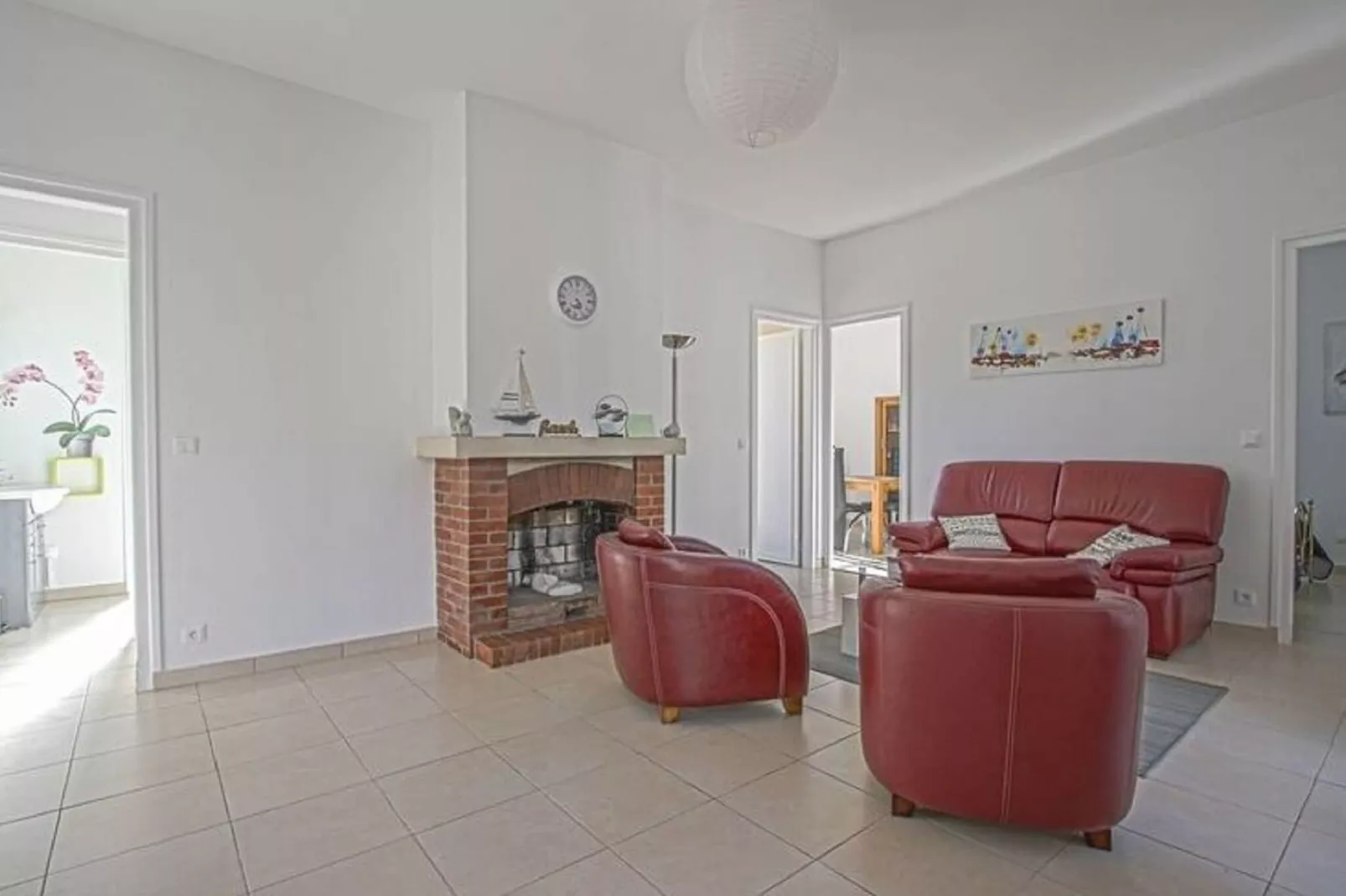 GUYBERNINE MAISON-Living room