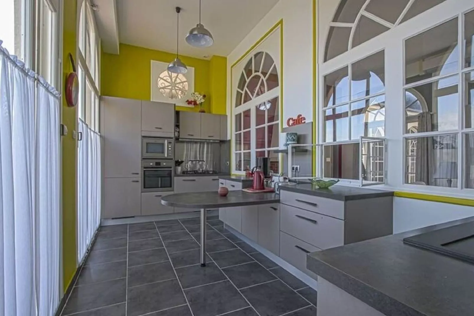 GUYBERNINE MAISON-Kitchen