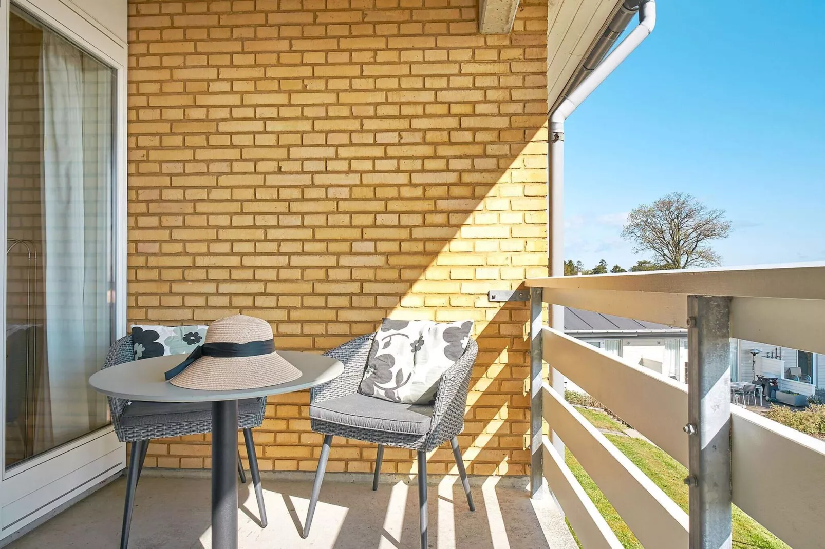 2 person holiday home in Allinge-Outdoor