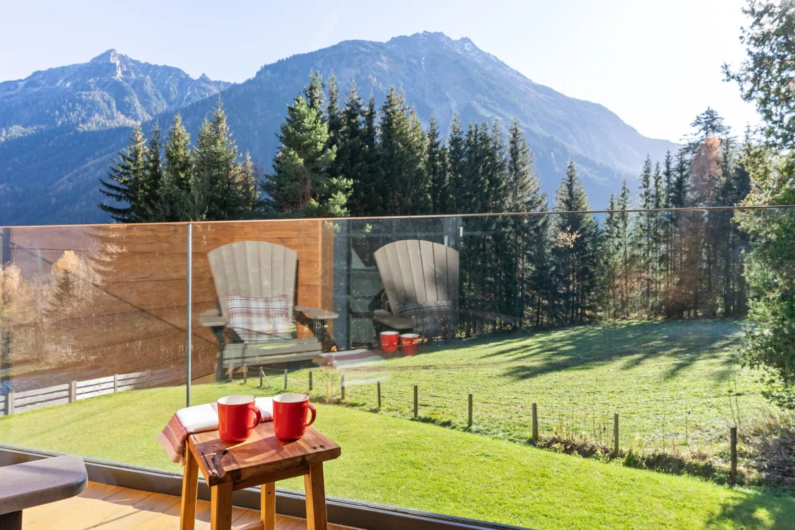 Chalet Eva-Terrace balcony