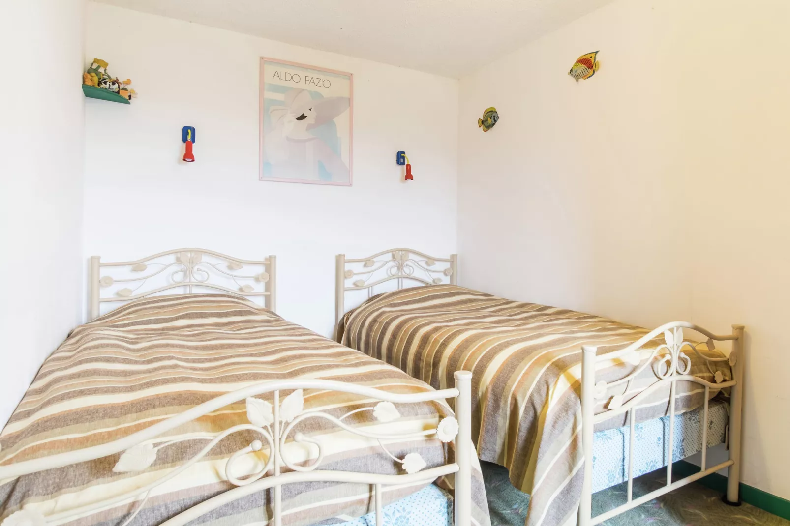 Maison de vacances Sourdeval les Bois-Bedroom