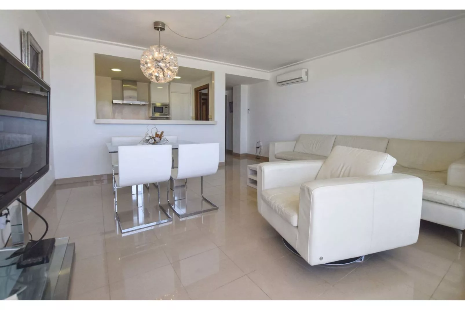 Minimal-Living room