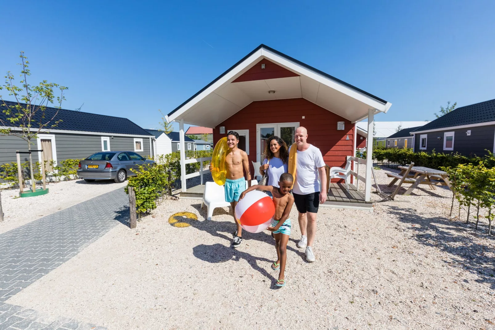 Vakantiepark Eiland van Maurik 8-Park facilities