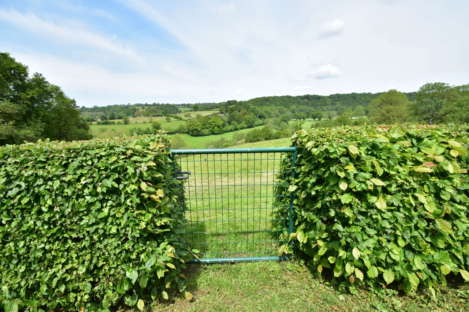 Maison de vacances Sourdeval les Bois-Gardens summer