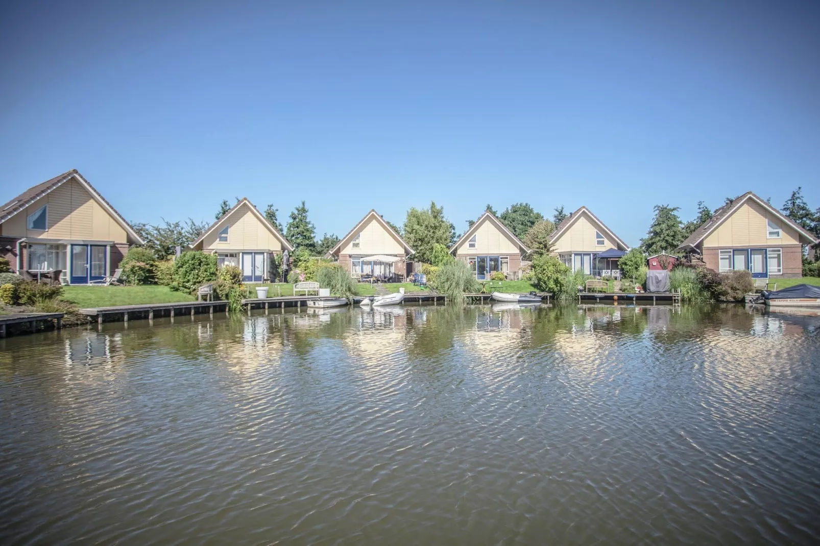 Resort Ijsselmeer 2-Exterior summer