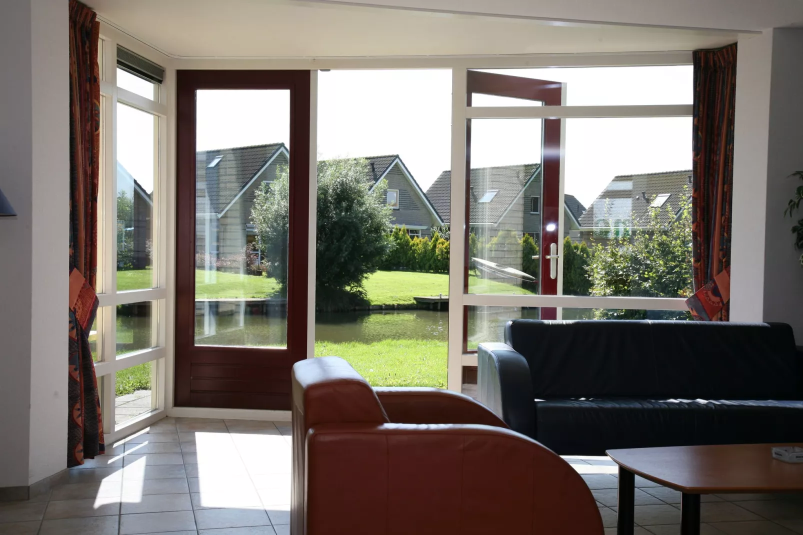 Resort Ijsselmeer 2-Living room