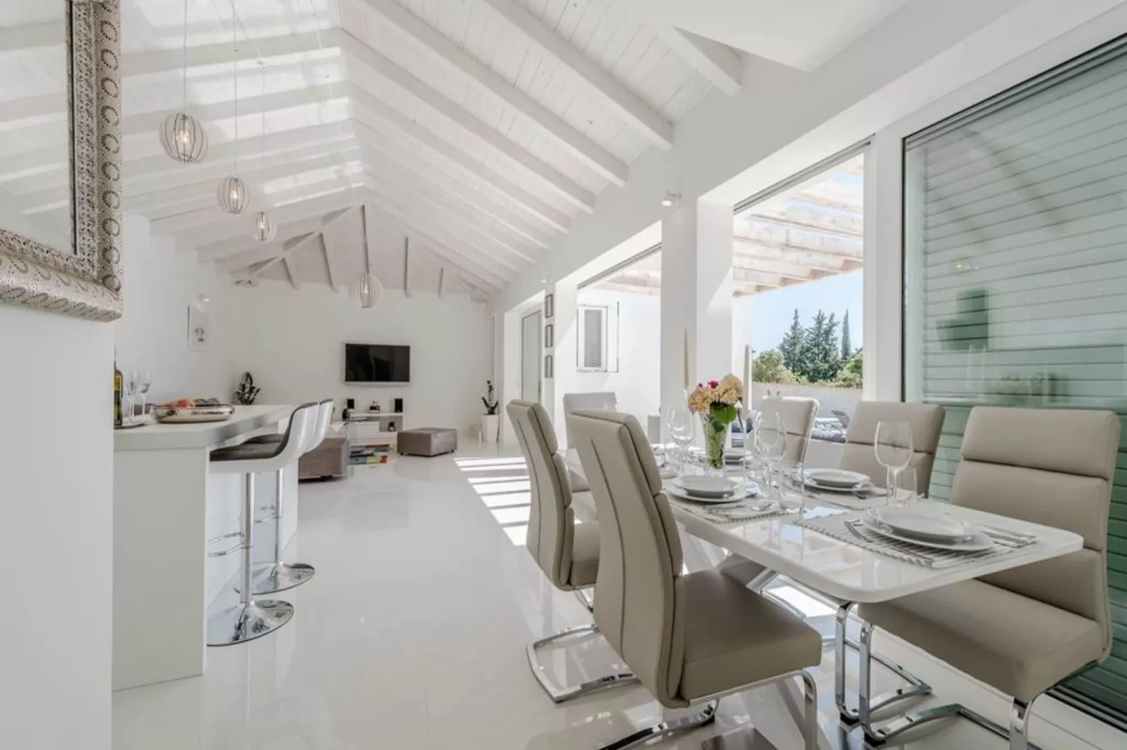Villa Anita-Dining room