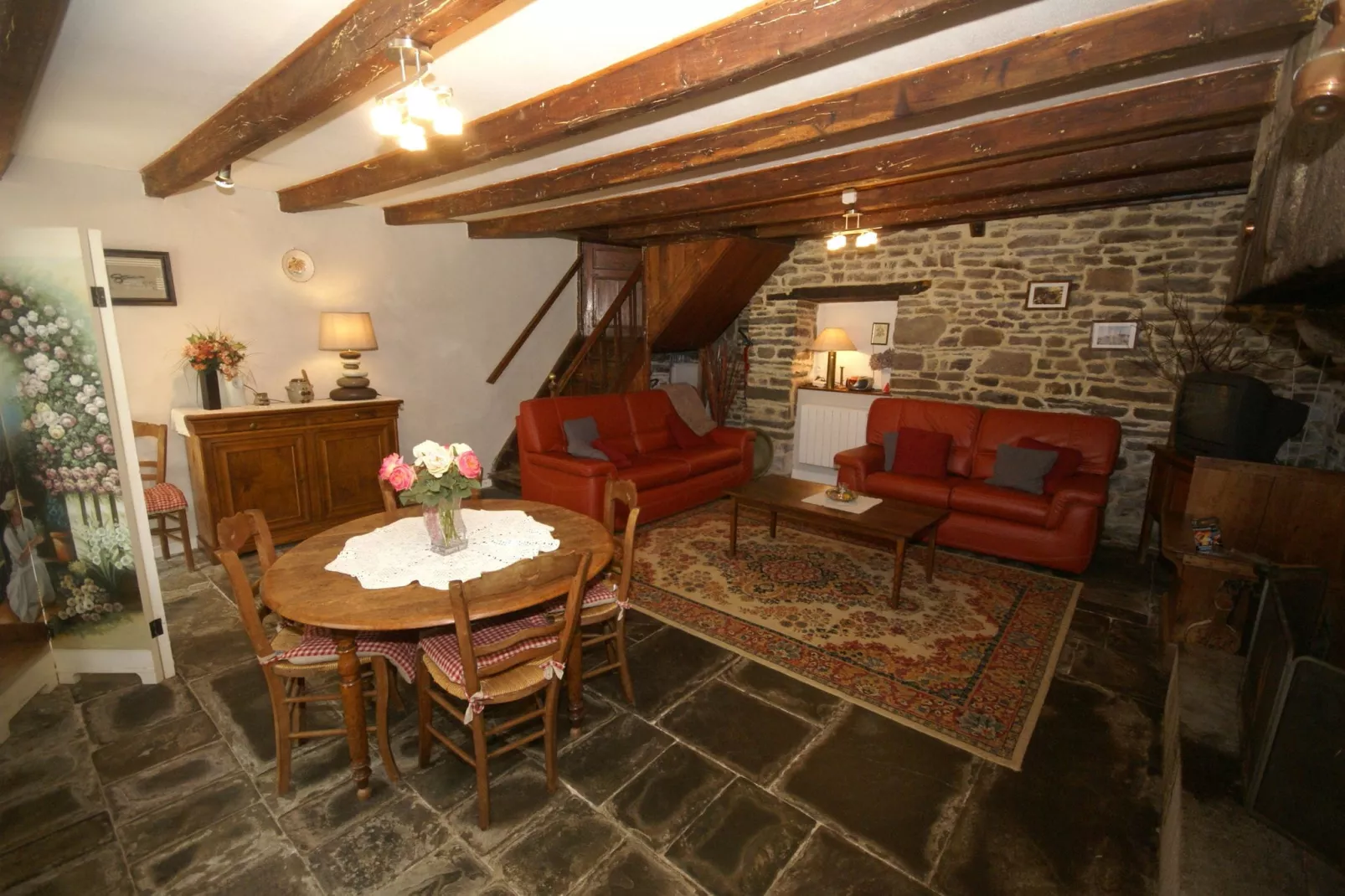 Maison de vacances Montaigu les Bois-Living room
