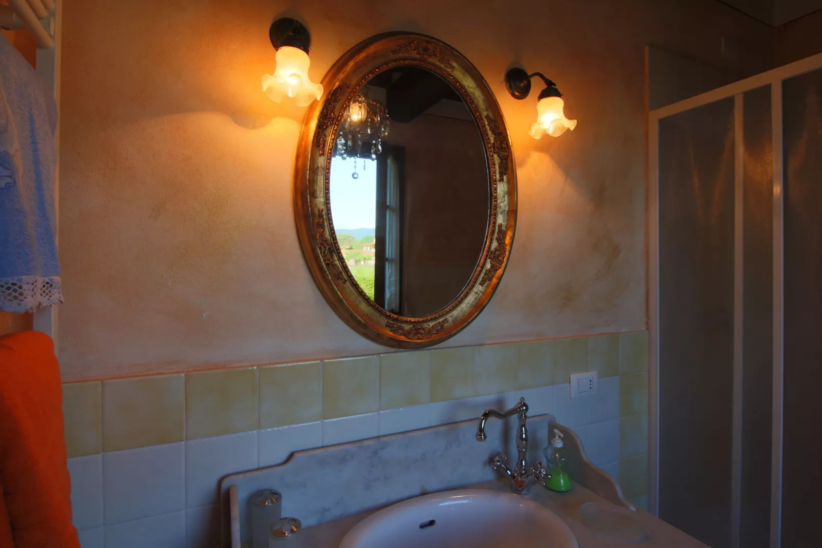 Gli Olivi-Bathroom