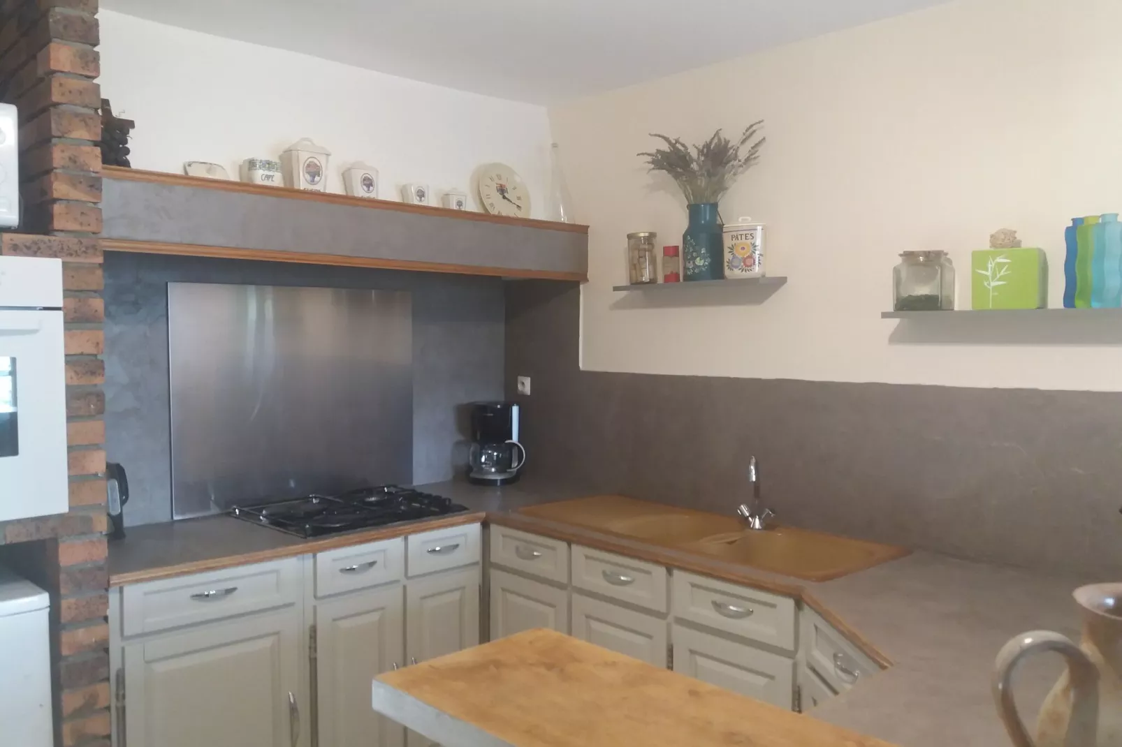 Maison de vacances Montaigu les Bois-Kitchen
