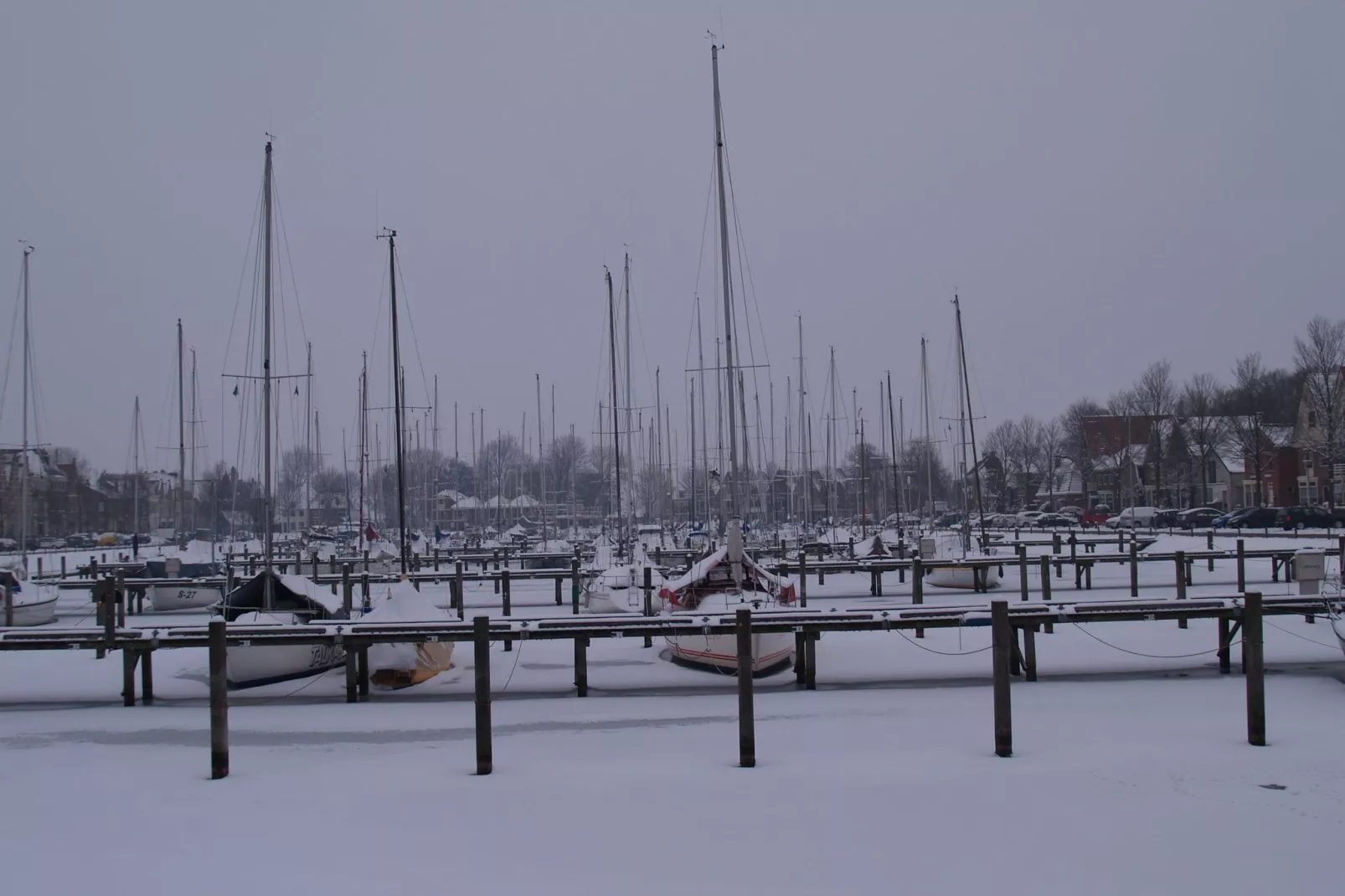 Resort Ijsselmeer 2-Area winter 1km