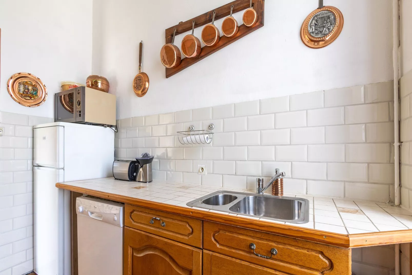 Maison Van der Meer-Kitchen
