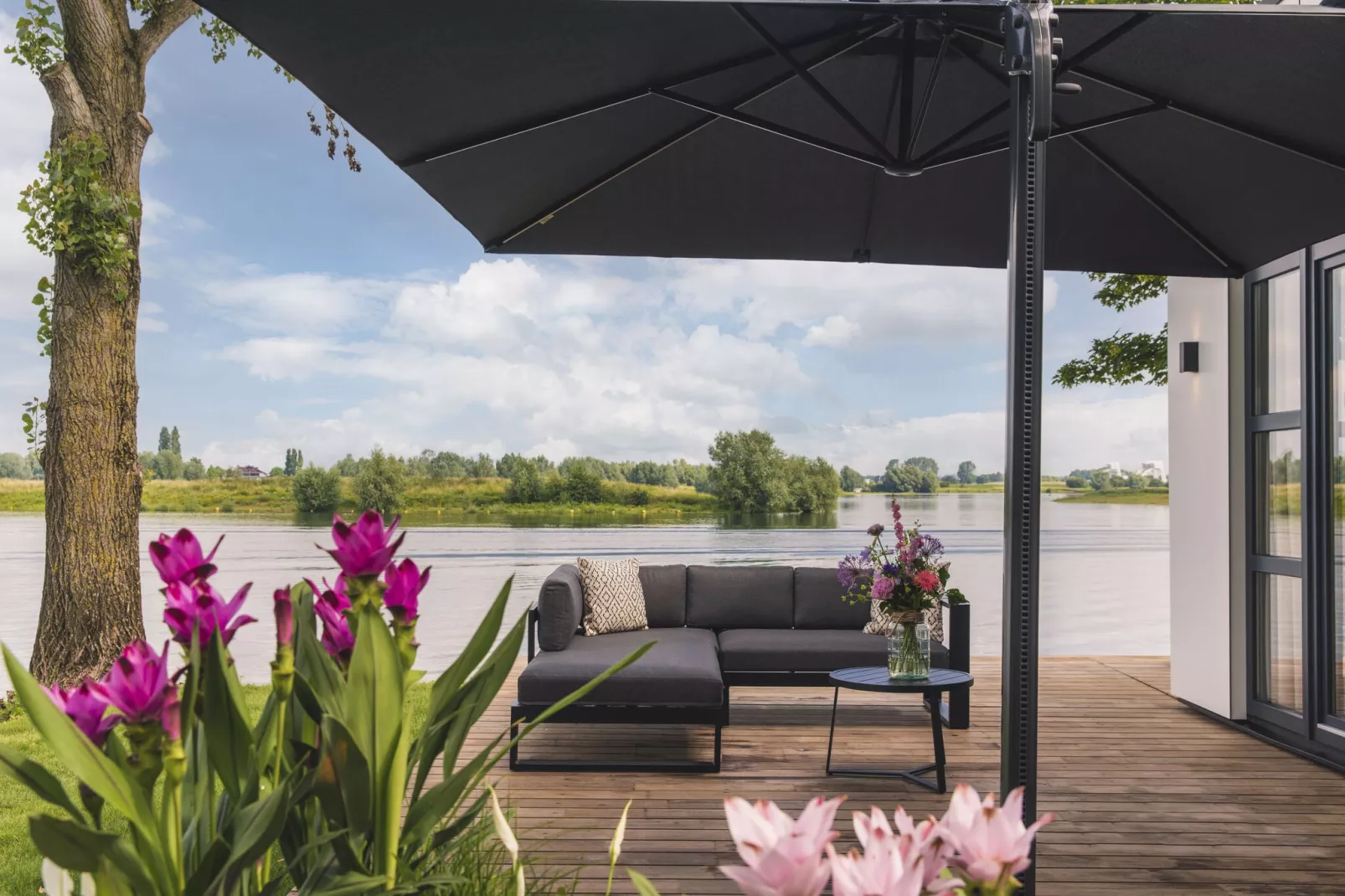 MarinaPark Bad Nederrijn 2-View summer