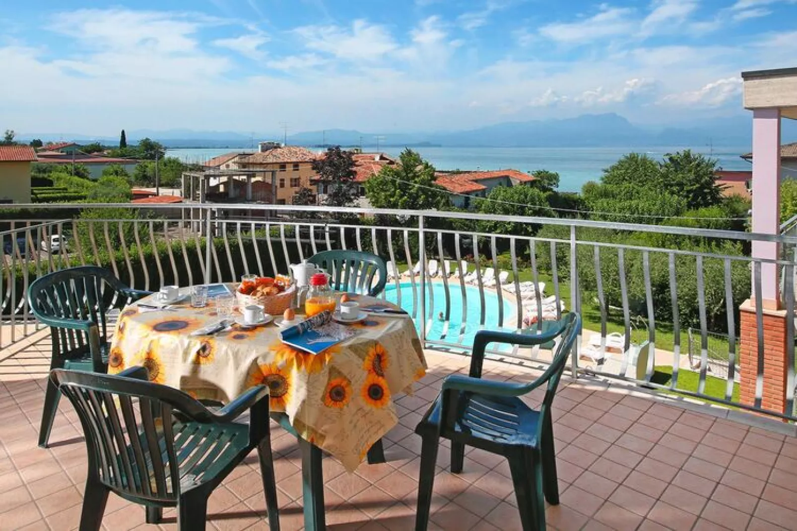 Residence Nettuno, Peschiera-studio-Terrace
