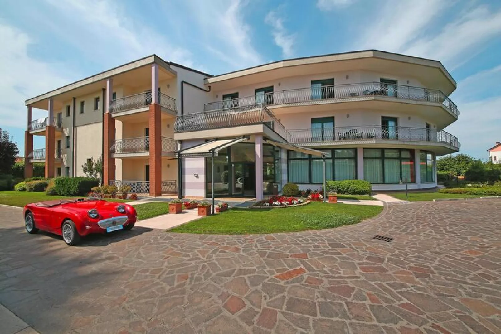 Residence Nettuno, Peschiera-studio-Exterior summer