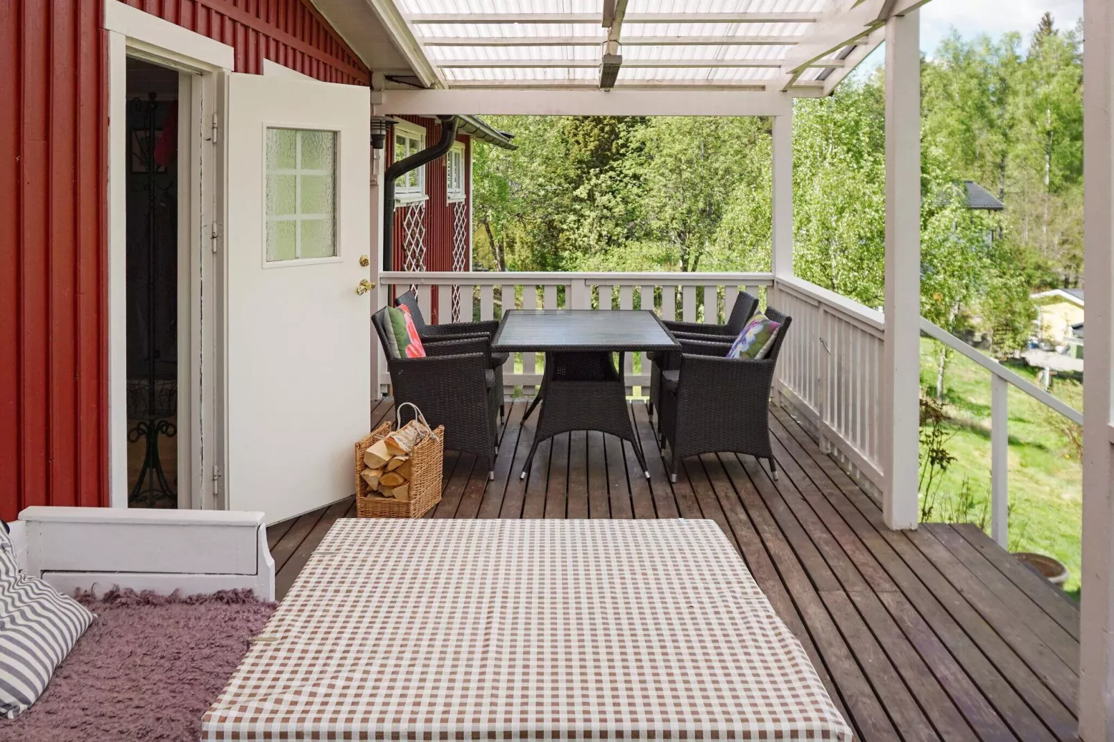 5 person holiday home in STRÄNGNÄS-By Traum