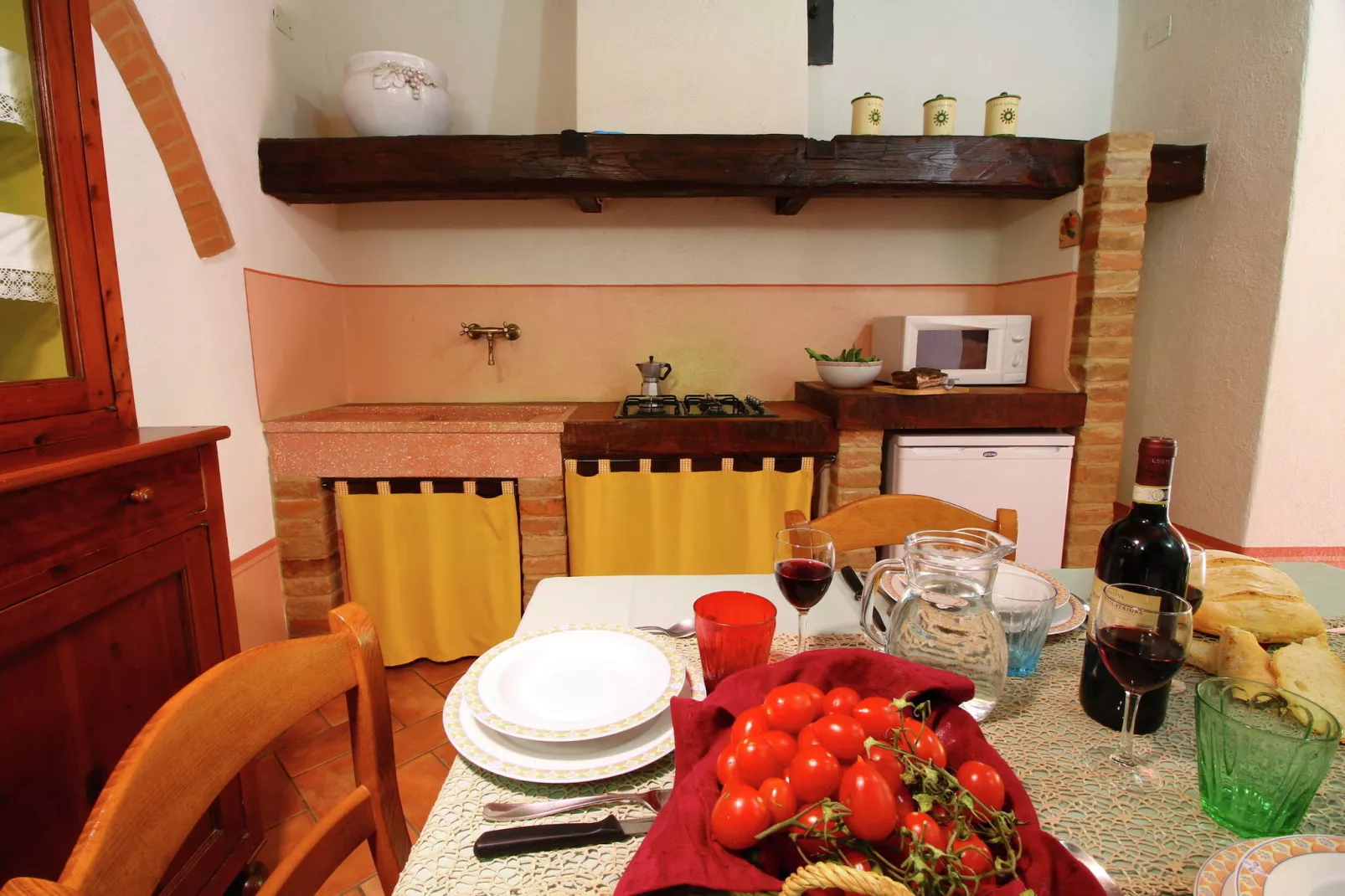 Tiglio-Kitchen