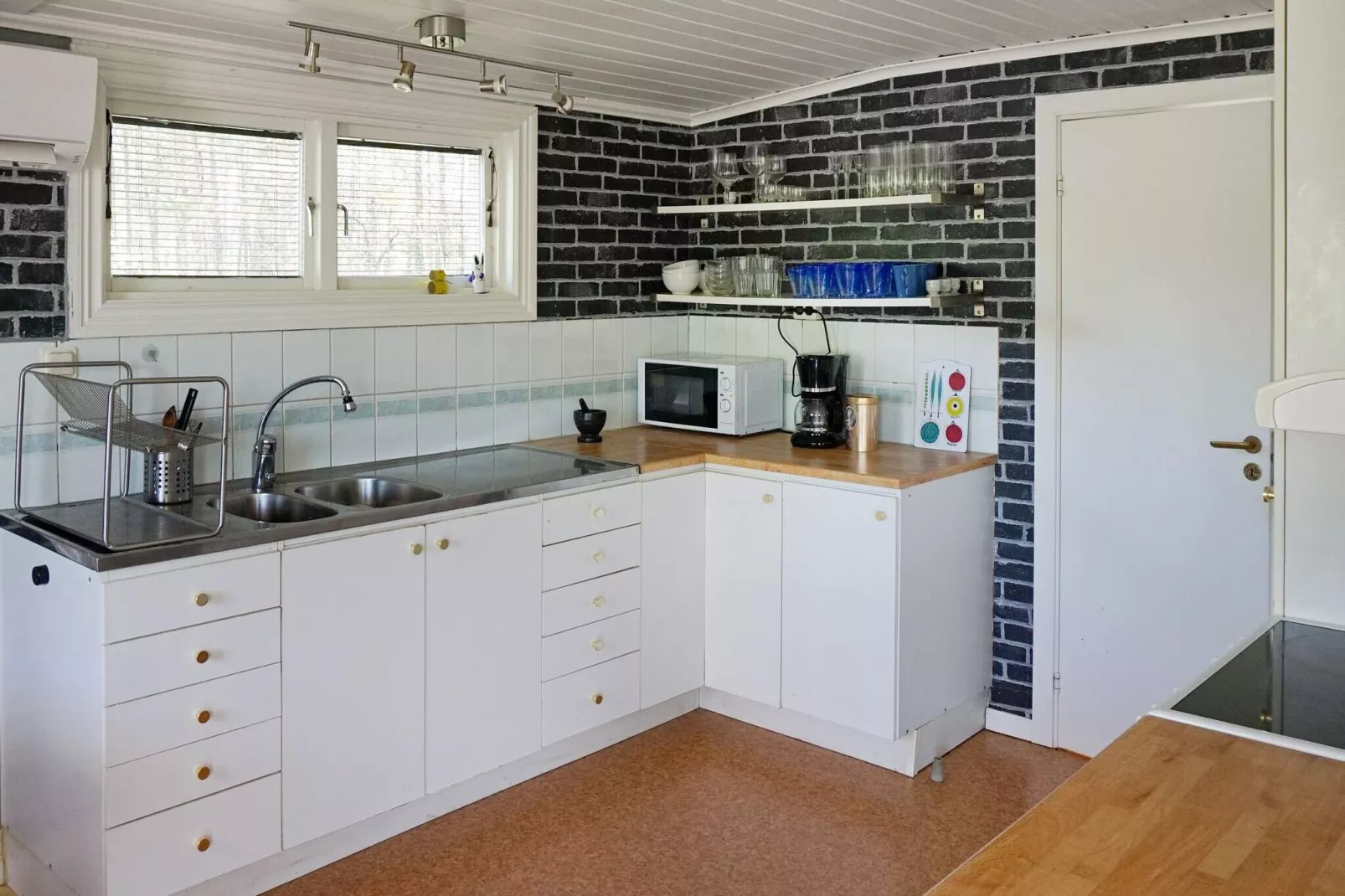 5 person holiday home in STRÄNGNÄS-By Traum