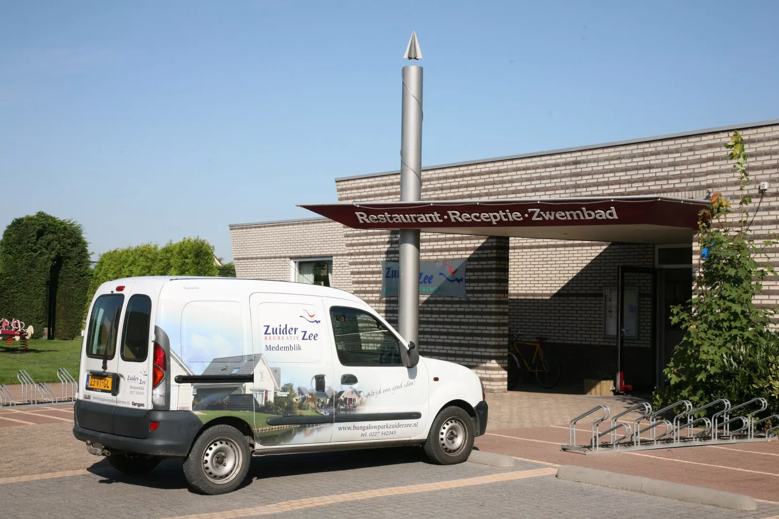 Resort Ijsselmeer 4-Parkeinrichtungen