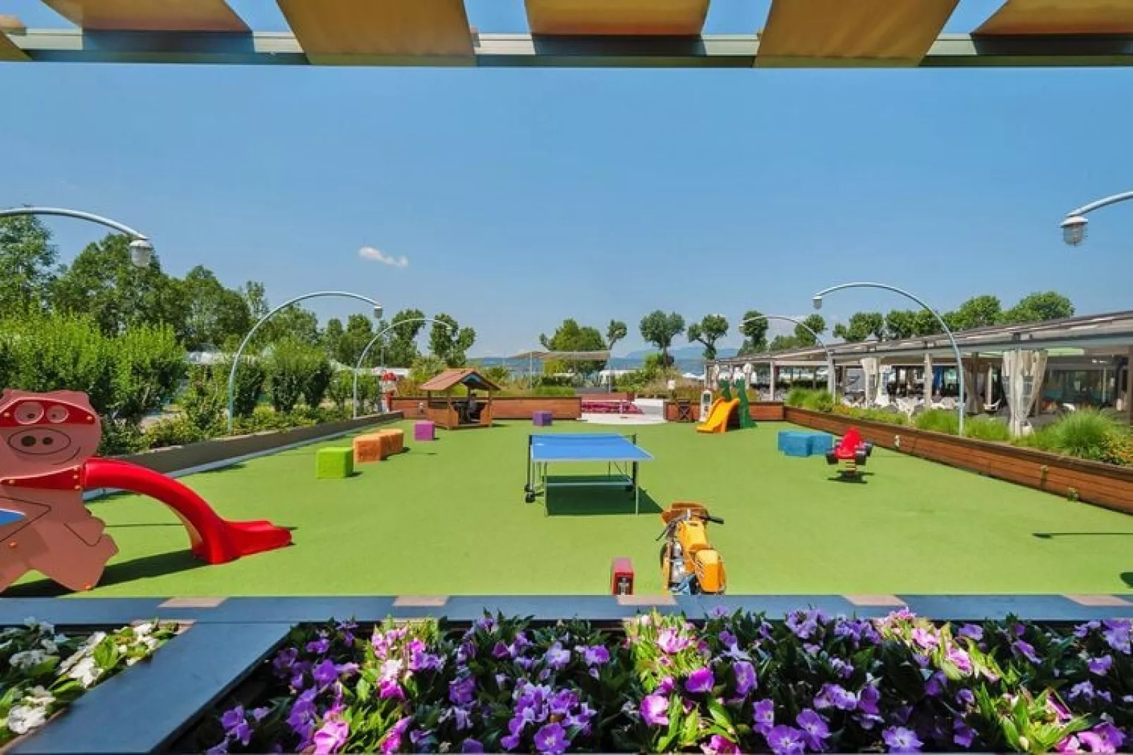 Mobile Homes San Francesco, Desenzano-MH Family Plus-Gardens summer
