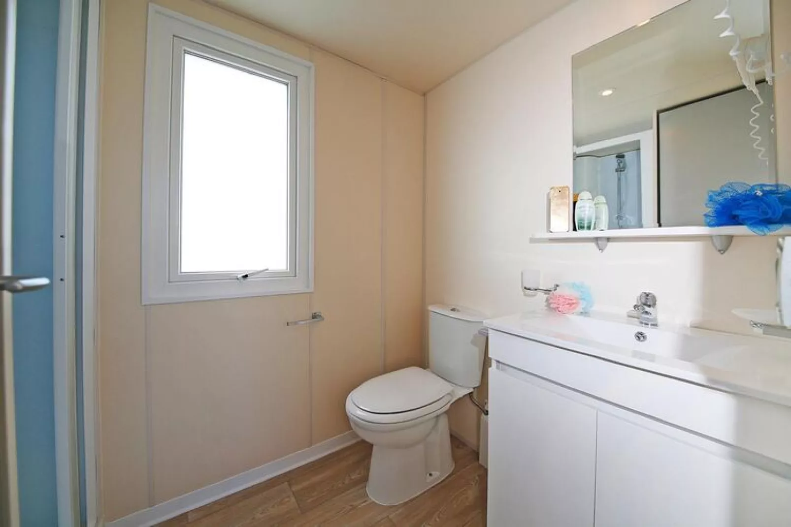 Mobile Homes San Francesco, Desenzano-MH Family Plus-Bathroom
