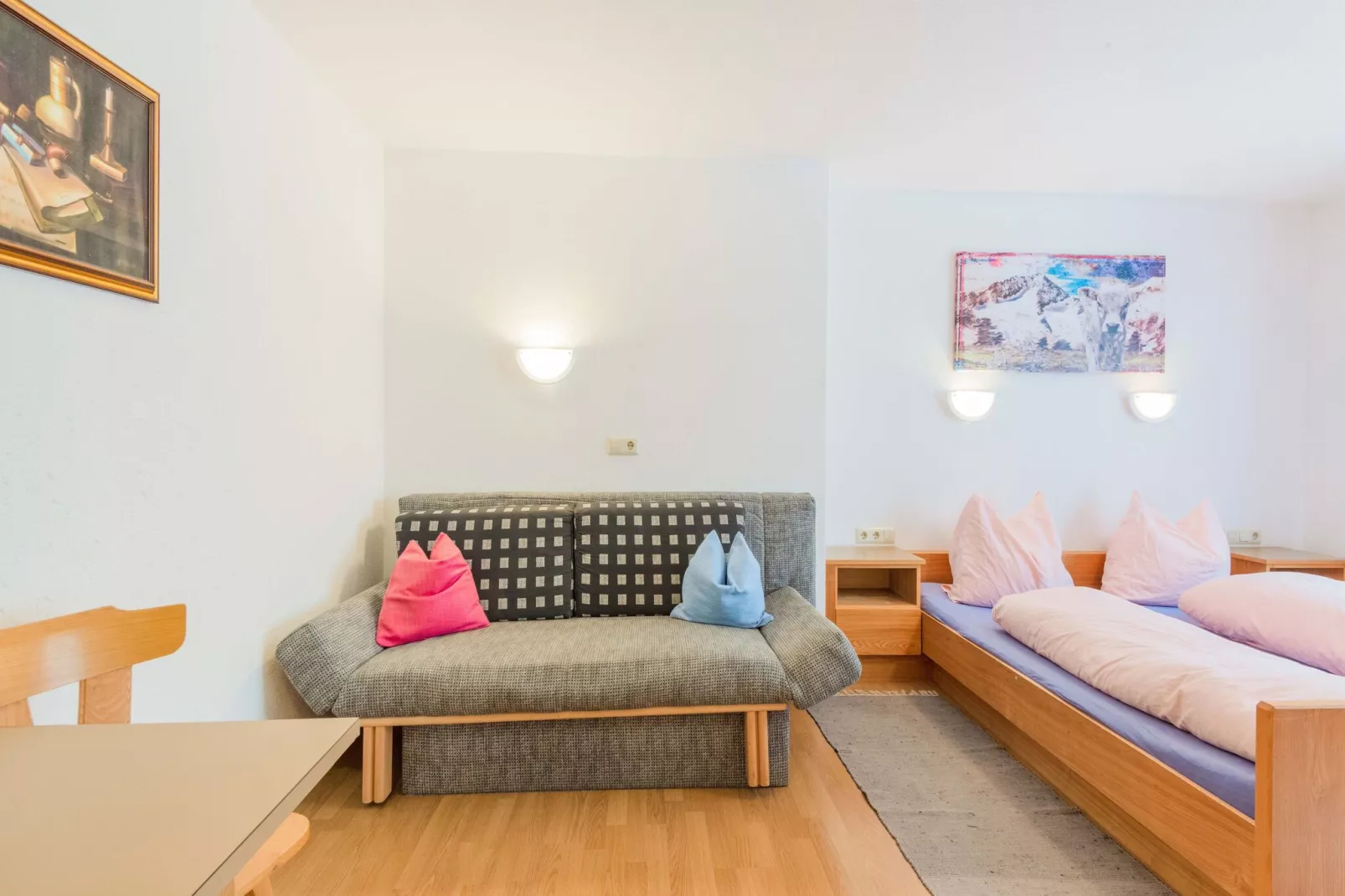 Haus Peppas-Living room