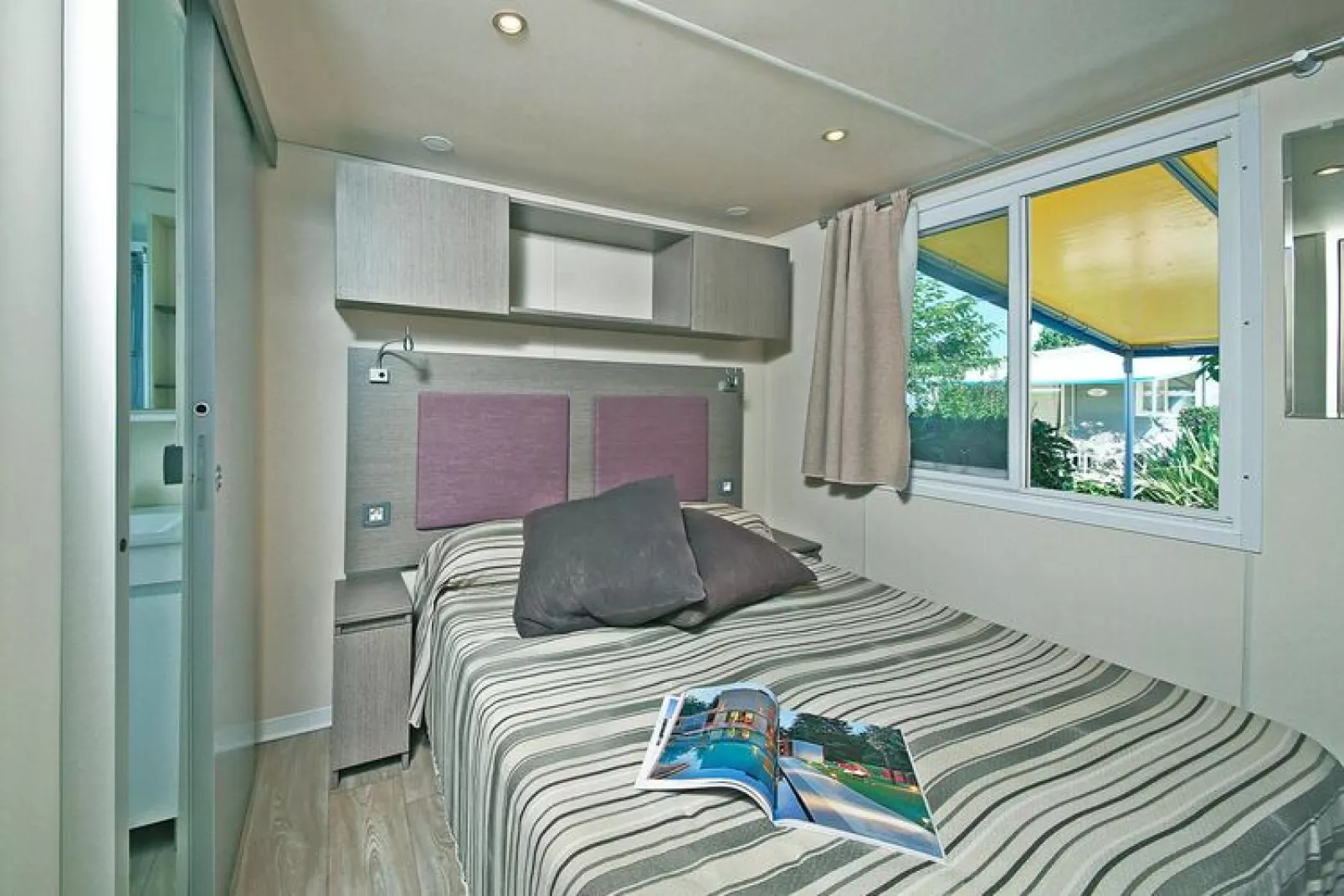 Mobile Homes San Francesco, Desenzano-MH Family Plus-Bedroom