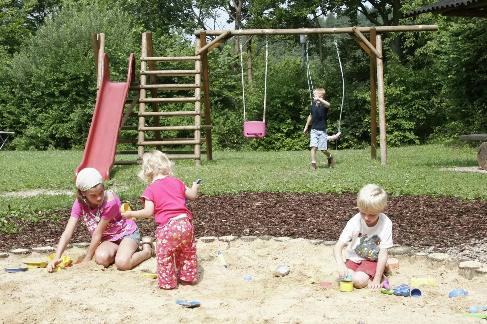 Ronshausen 3-Park facilities