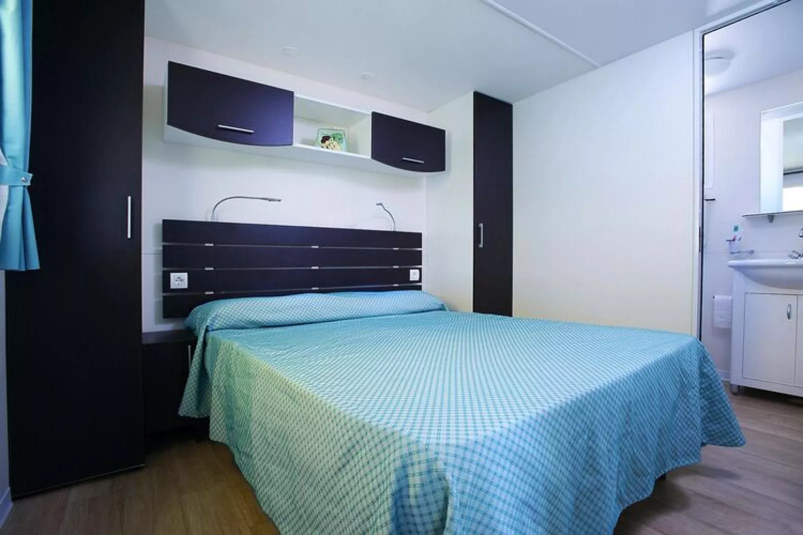 Mobile Homes San Francesco, Desenzano-MH Family Plus-Bedroom