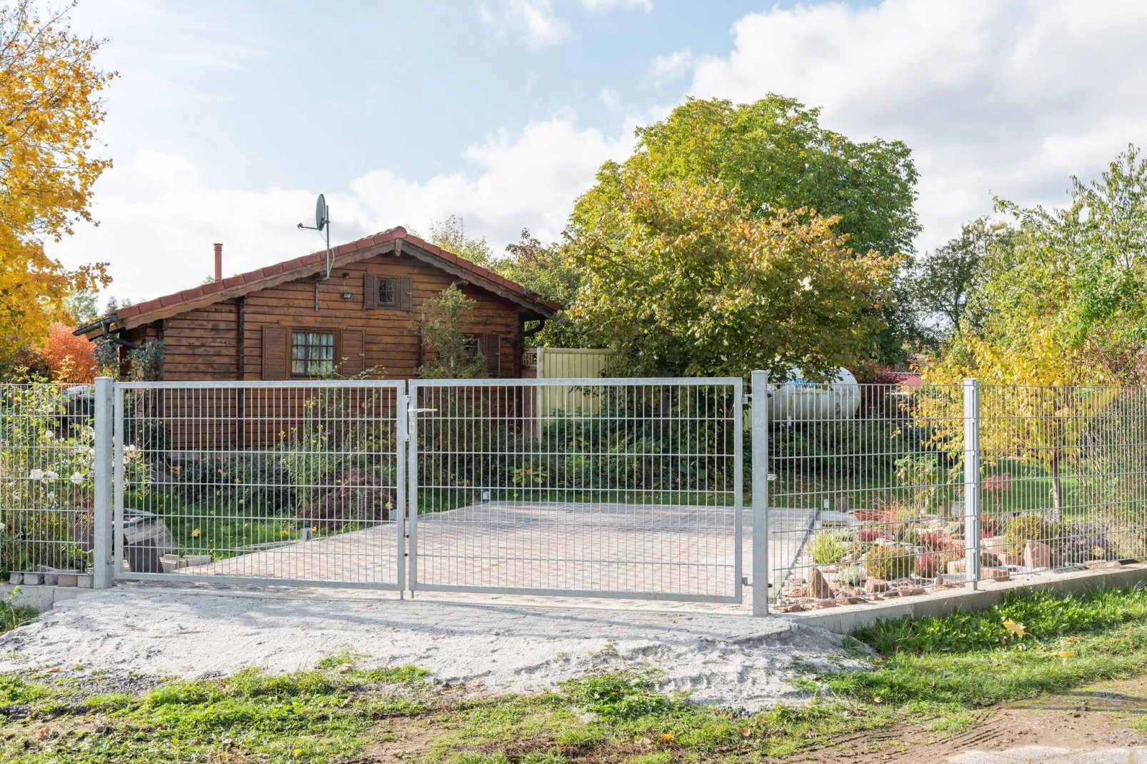 Niederaula-Exterior summer
