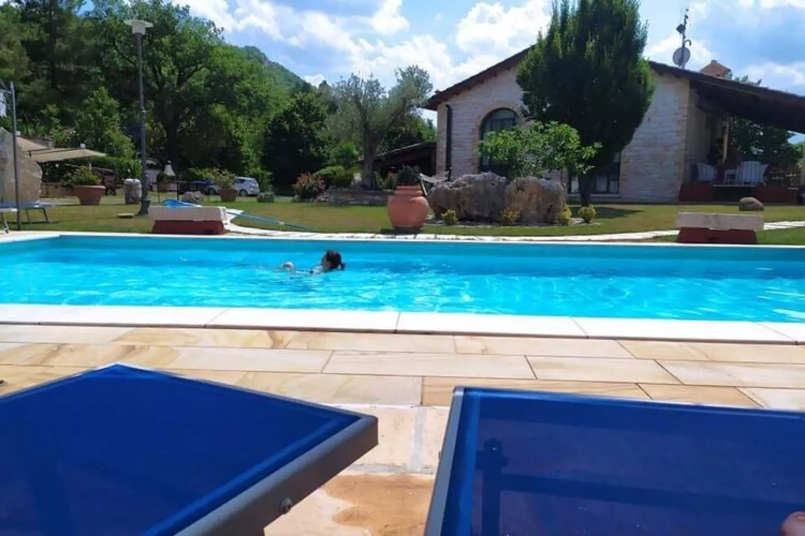 Relax-Swimming pool