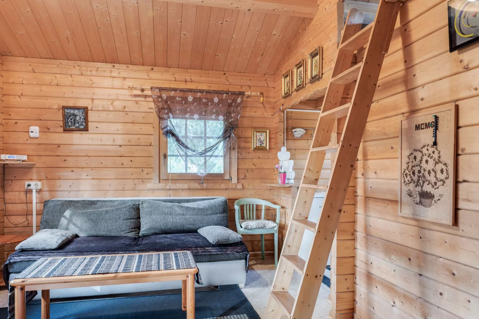 Niederaula-Living room