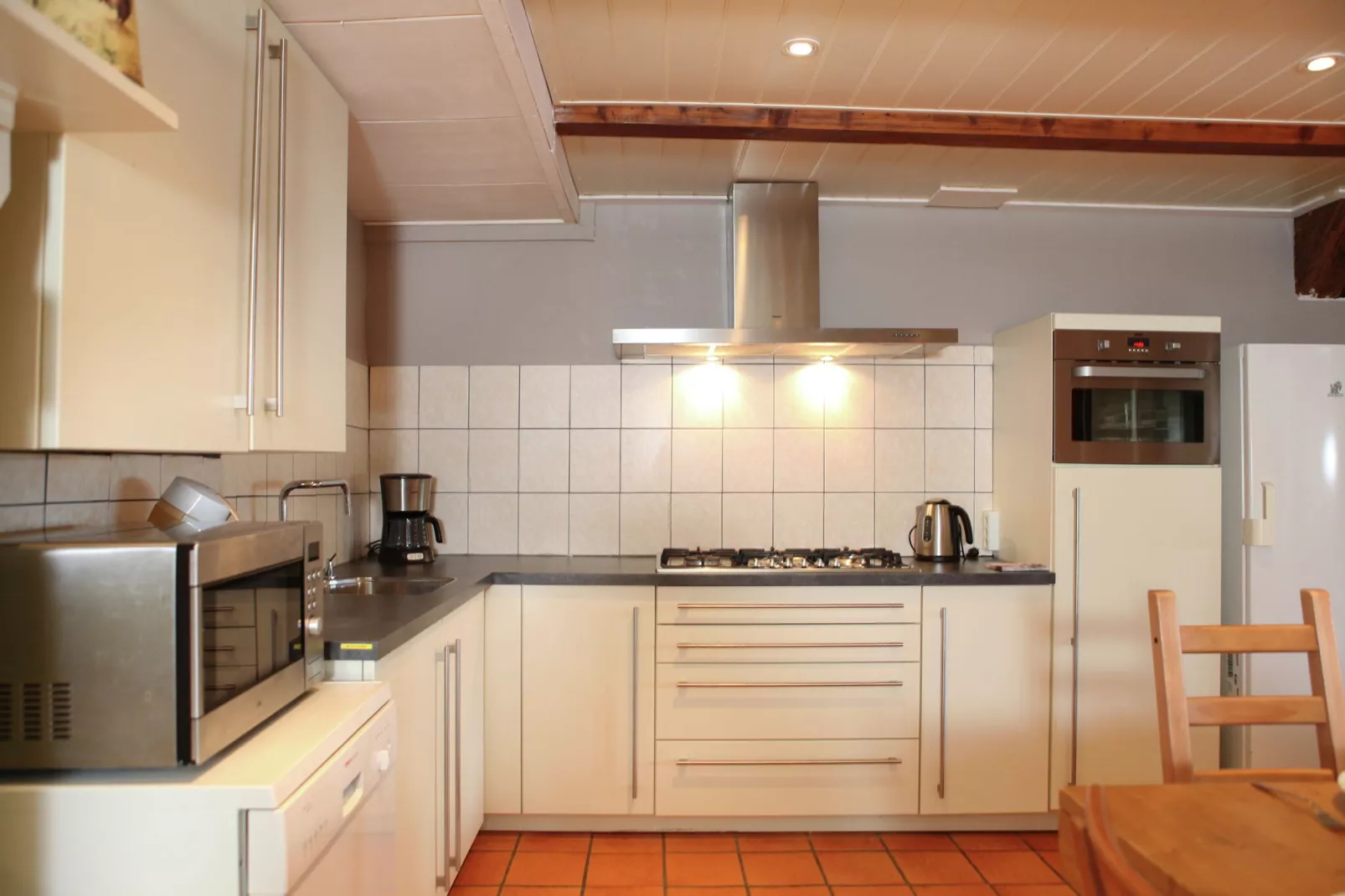 Hoeve Hoogst Tevreden-Kitchen