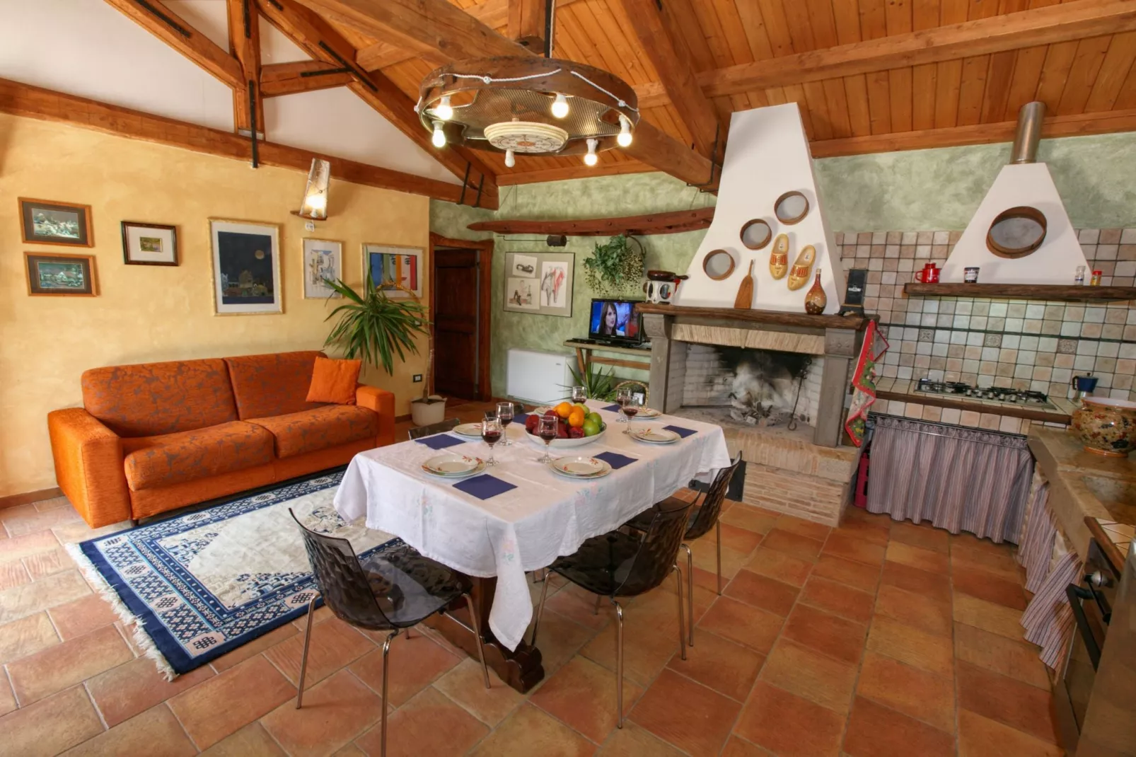 Ripa del Sole-Living room