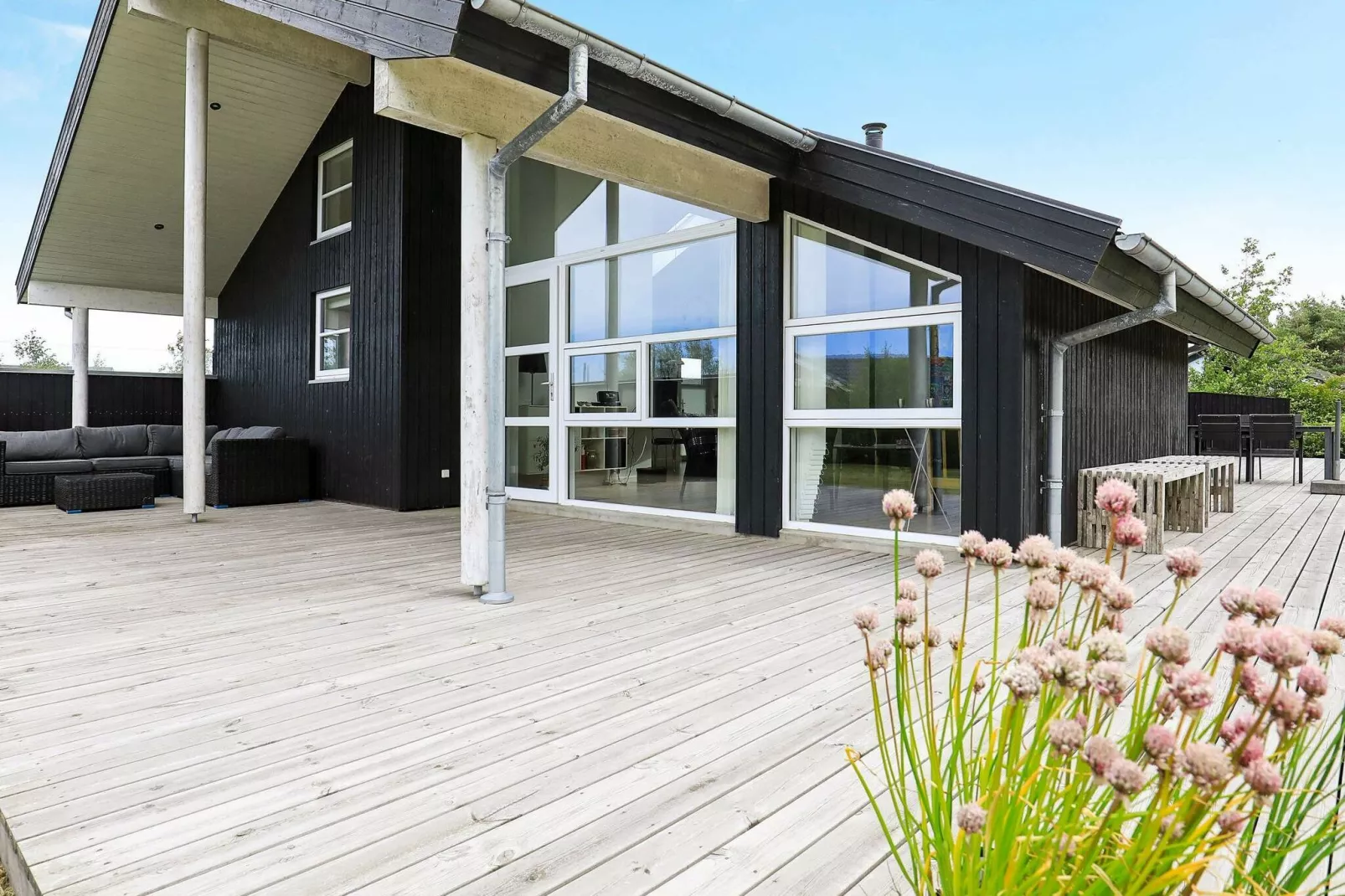 8 person holiday home in Brovst-By Traum